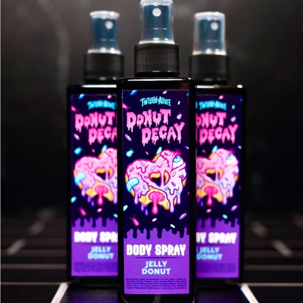 Twisted Allure - Donut Decay 🍩 🖤